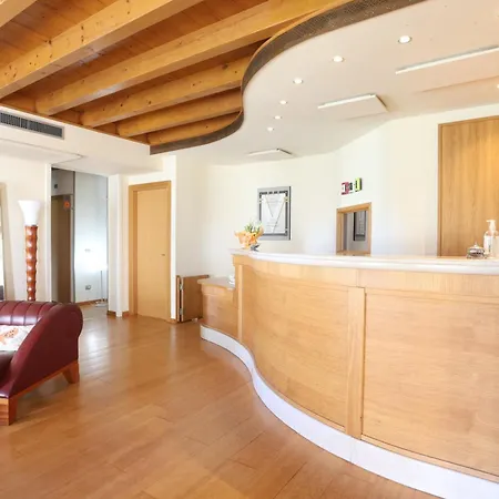 Hotel Della Torre 1850 4*